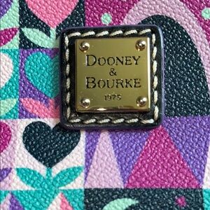 Dooney & Bourke Multicolor Logo Plate
